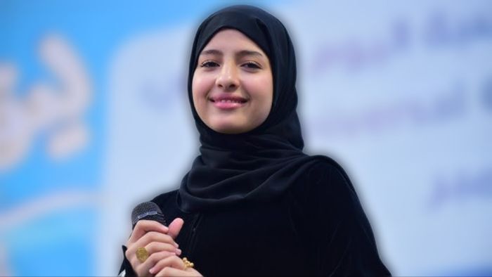 الفنانة ماريا قحطان تصل إلى المخا للمشاركة في مهرجان "أمعيد امخا"