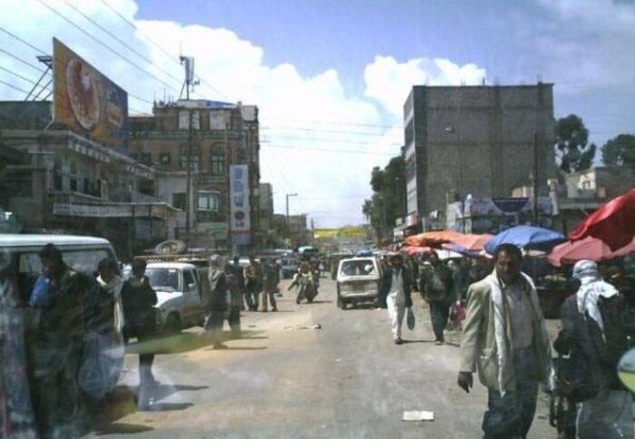 يريم.. وفاة فتاة القت بنفسها من باص حاول سائقه اختطافها