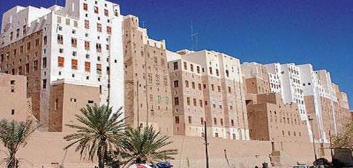 #حضرموت.. احتجاجات شعبية تنديداً بالانقطاعات المتكررة للتيار الكهربائي