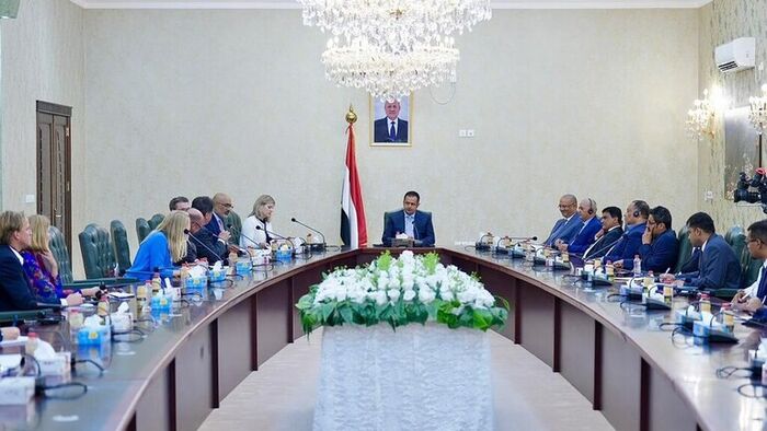 الحكومة اليمنية تطالب بدور أوروبي لتثبيت الهدنة مع الحوثيين