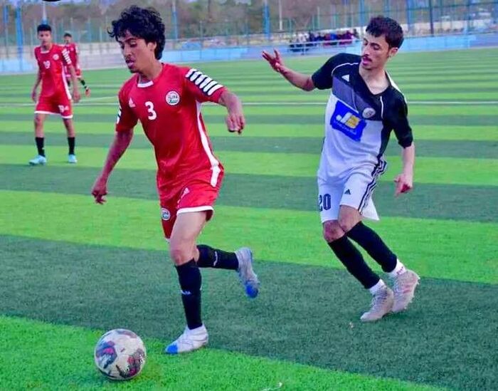 منتخب اليمن للناشئين يتعادل مع فريق آزال