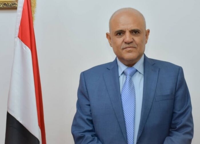 تعز.. مصدر مسئول بالسلطة المحلية ينفي تصرف المحافظة بأراضي الدولة في مديريات الساحل