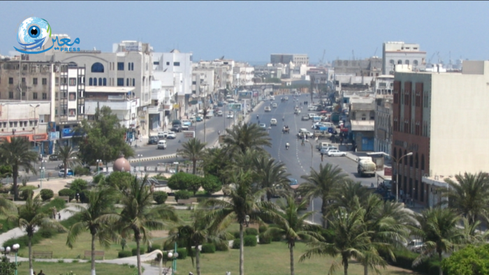 الحديدة.. إصابة طفل جراء قصف حوثي استهدف منازل المواطنين في حيس