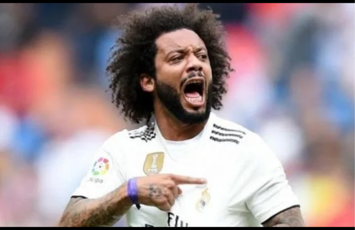 نجم ريال مدريد يخسر ثقة زملائه