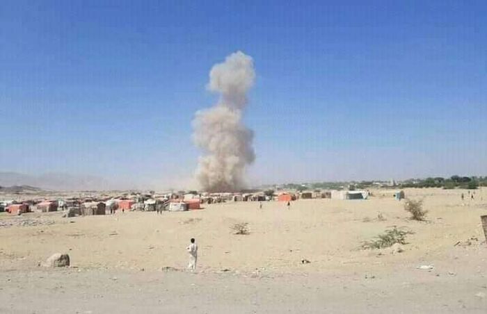 وسط صمت ورغبة أممية.. مخيمات النازحين بمأرب تحت القصف الصاروخي الحوثي