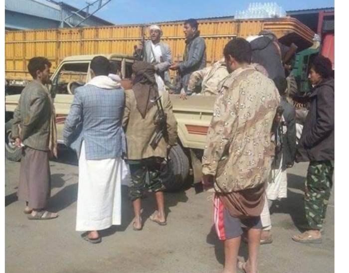 قيادي حوثي يقوم بإغلاق مصنع شملان للمياه لهذا السبب..