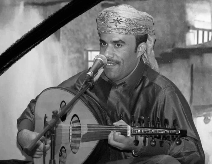 الوزير الإرياني ينعي رحيل سفير الأغنية المهرية الفنان محمد مشعجل